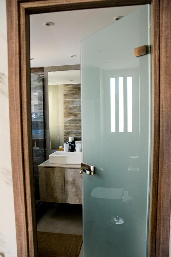 Dafni Luxury Suites Athens Ngoại thất bức ảnh