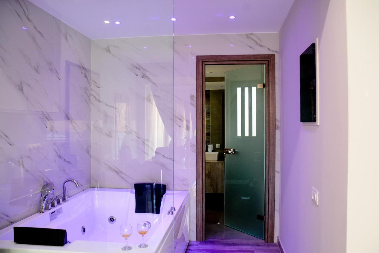 Dafni Luxury Suites Athens Ngoại thất bức ảnh